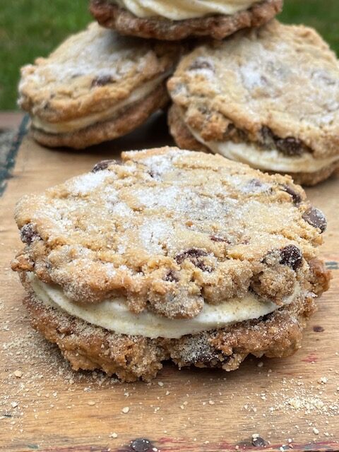 S'mores Cookie Sandwich