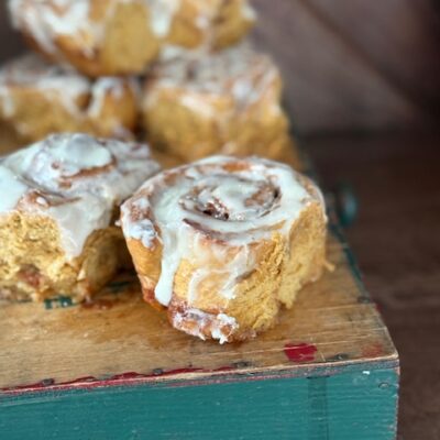 Gingerbread Cinnamon Rolls