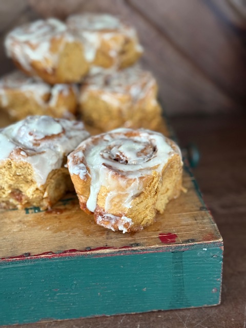 Gingerbread Cinnamon Rolls